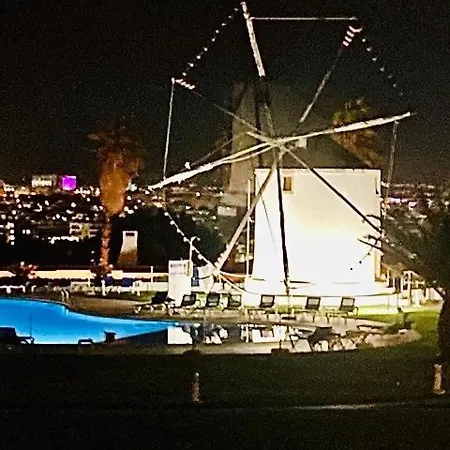 Brisa Mar Windmillhill البوفيرا